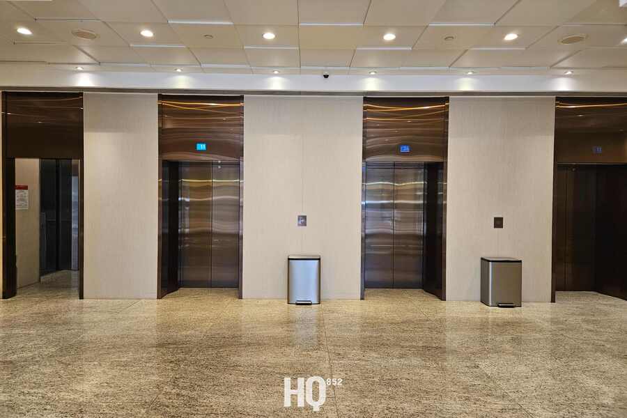 Shun Pont Commercial Building 