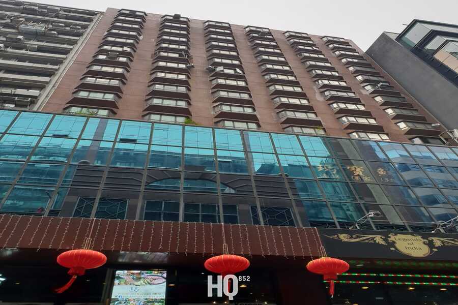 Winfield Commercial Building 